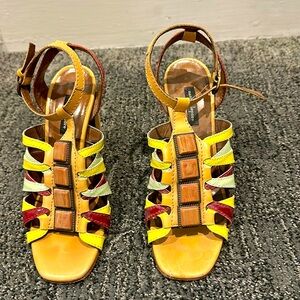 Stunning Nanette Lepore Multi-Color Strappy Sandals - Perfect for summer!